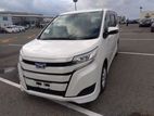 Toyota Noah X Hybrid pearl 2020