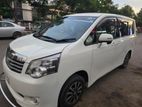 Toyota Noah X KIE START 2012