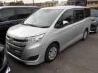 Toyota Noah X LED 2020