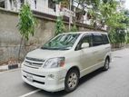 Toyota Noah X LIMITED 2004