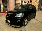 Toyota Noah X LTD 2004