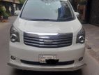 Toyota Noah X-Noah 2011