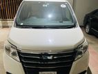 Toyota Noah X-Noah Smart 2015