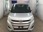 Toyota Noah X - Non-Hybrid 2018