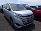 Toyota Noah X NON HYBRID 2019