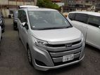 Toyota Noah x non-hybrid 2020
