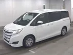 Toyota Noah x non-hybrid 2021