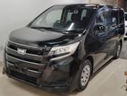 Toyota Noah x non hybrid 3.5 2019