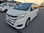Toyota Noah X Non Hybrid Pearl 2020