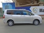 Toyota Noah X OCTANE 2010