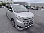Toyota Noah X PACKAGE 2020