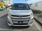 Toyota Noah X Pkg 2019