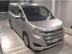 Toyota Noah X pkg 2021