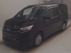 Toyota Noah X PKG HYB 2021