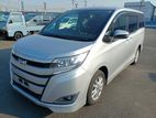 Toyota Noah X-PKG SILVER HYBRID 2020