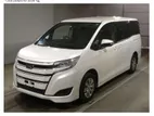 Toyota Noah X Power Door,8 Seat 2020