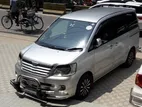 Toyota Noah X SILVER 2003