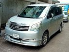 Toyota Noah X Silver KEY MPV 2012