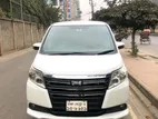 Toyota Noah X Smart 2 door power 2014