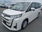 Toyota Noah X SMART 2022