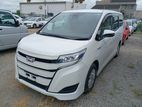 Toyota Noah X smart HV 2020