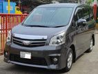 Toyota Noah X SMART MULTI VALVE 2013