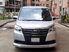 Toyota Noah X Smart Octane Drive 2015