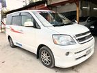 Toyota Noah X Sunroof 2005