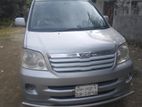 Toyota Noah xnoha 2002