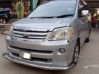 Toyota Noah X.SILVER.MPV 2003