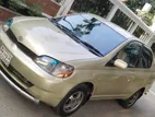Toyota Platz 1999