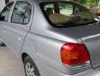 Toyota Platz . 2004