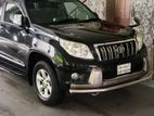 Toyota Prado . 2012