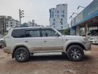 Toyota Prado চান রুপ 2000