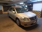 Toyota Premio . 2005