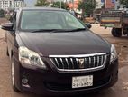 Toyota Premio . 2014