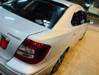 Toyota Premio F 2004