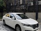 Toyota Premio F 2020