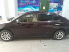 Toyota Premio . 2015