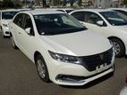 Toyota Premio FL 4.5 PEARL 2019