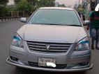 Toyota Premio silver 2004