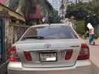 Toyota Premio silver 2004