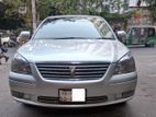 Toyota Premio silver 2004
