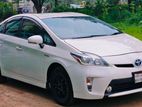 Toyota Prius . 2013