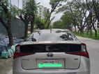 Toyota Prius 2019