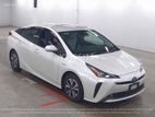 Toyota Prius A HYBRID PEARL 2019