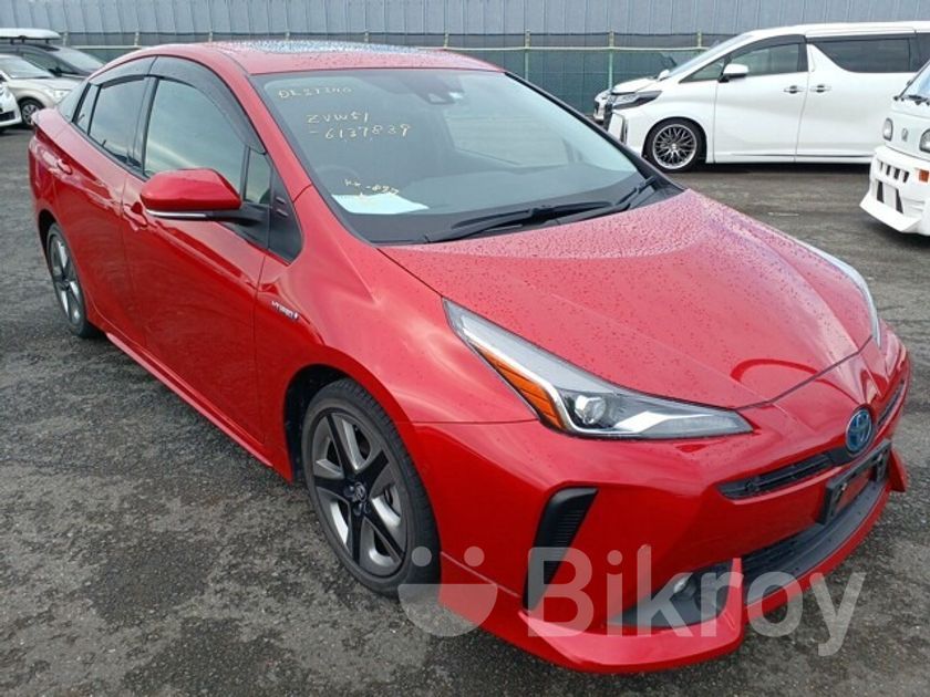 Toyota Prius A PACKAGE READY 2019 for Sale in Basundhara | Bikroy