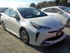 Toyota Prius A pkg Pearl 2019