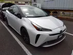 Toyota Prius A TOURING 2020
