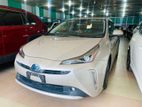 Toyota Prius A Touring Selection 2019